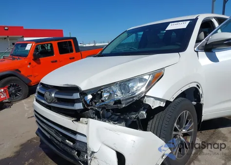 2017 Toyota Highlander Le from USA, damaged, VIN 5TDBZRFH5HS398511